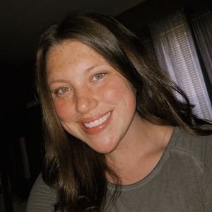 Meet your Posher, Abigail